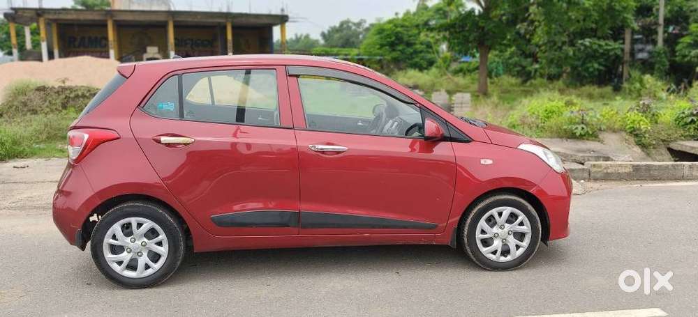 Hyundai Grand I10 Sportz O 1.2, 2018, Petrol