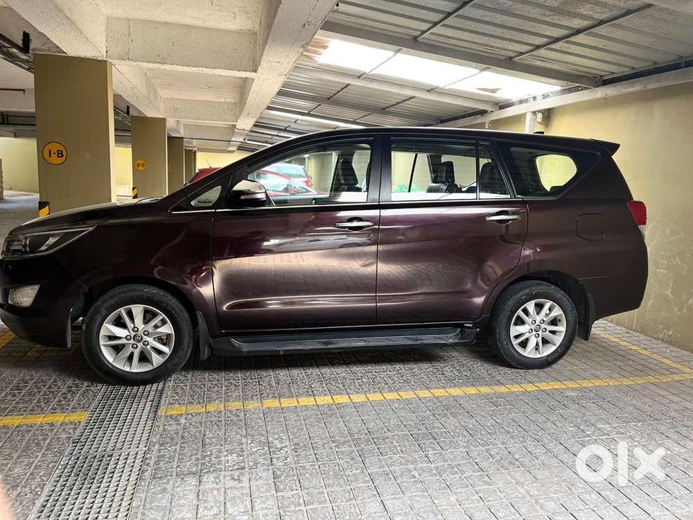 Toyota Innova Crysta 2.4 Zx (mt)2017 Diesel 58000 Km Driven
