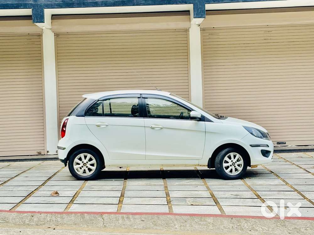 Tata Bolt Revotron Xm, 2015, Petrol