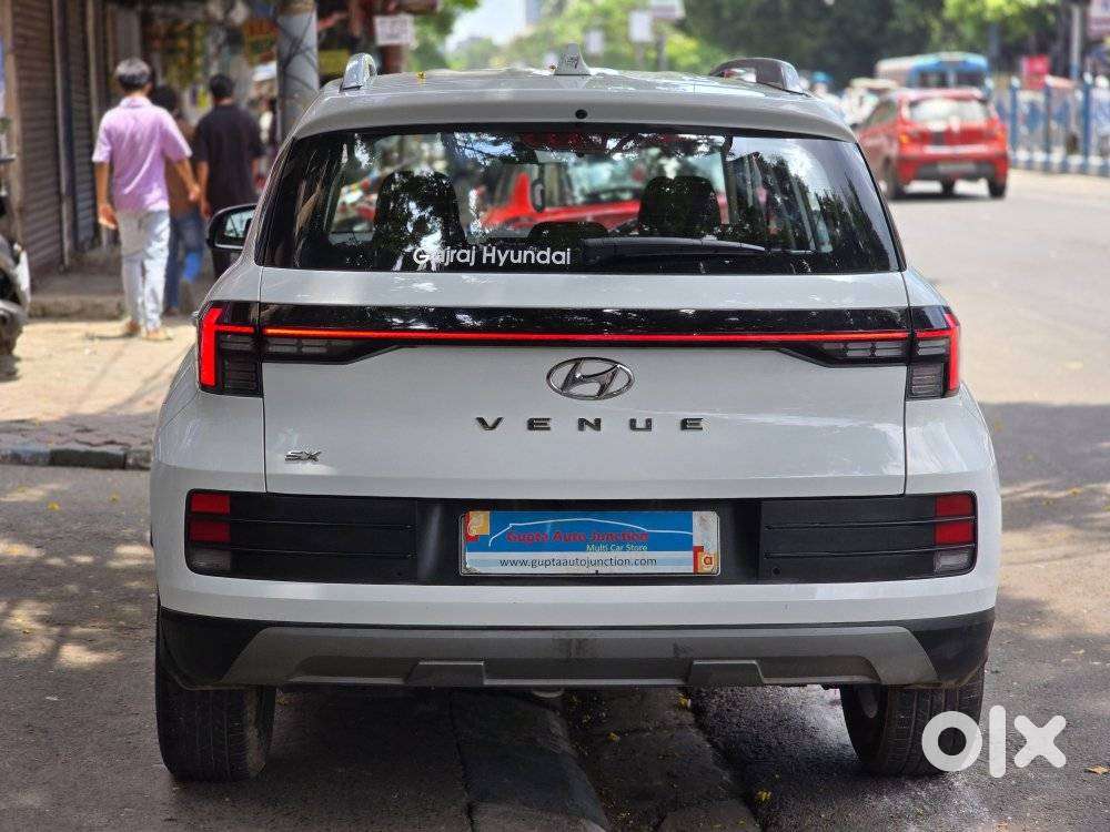 Hyundai Venue [2022-ongoing] 1.5 Crdi Sx, 2023, Diesel