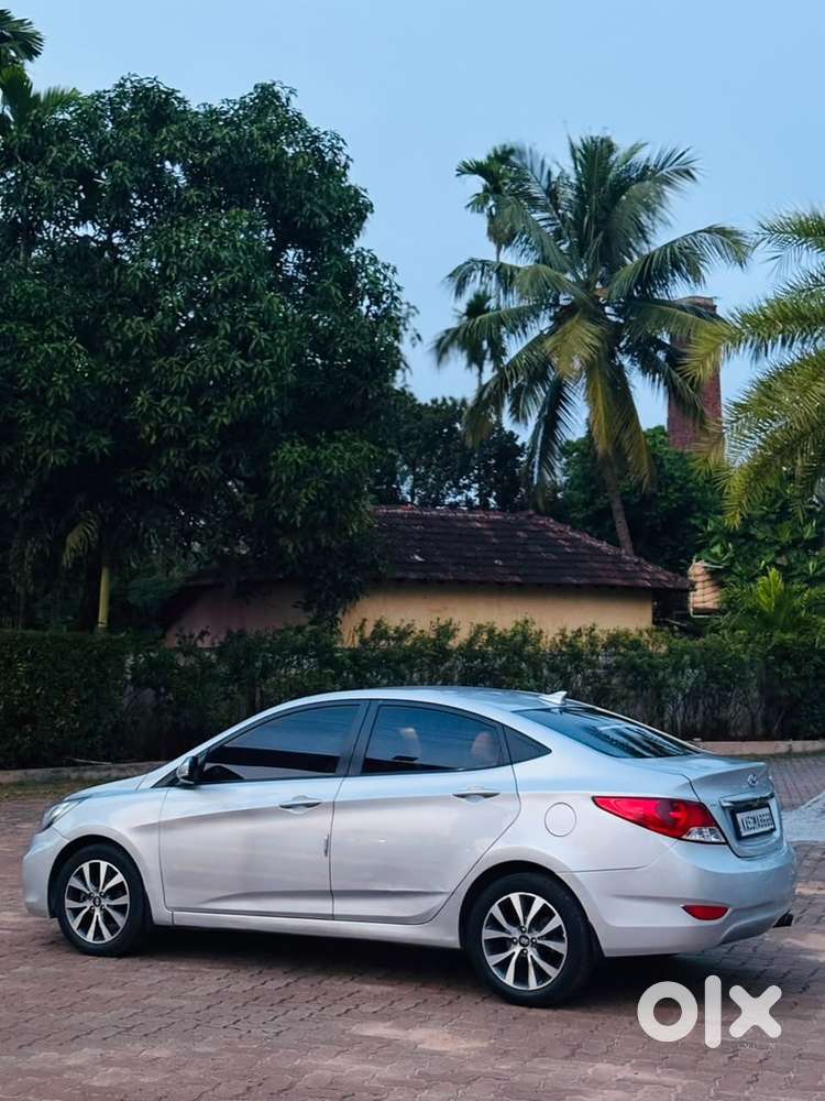 Hyundai Fluidic Verna 2013/14