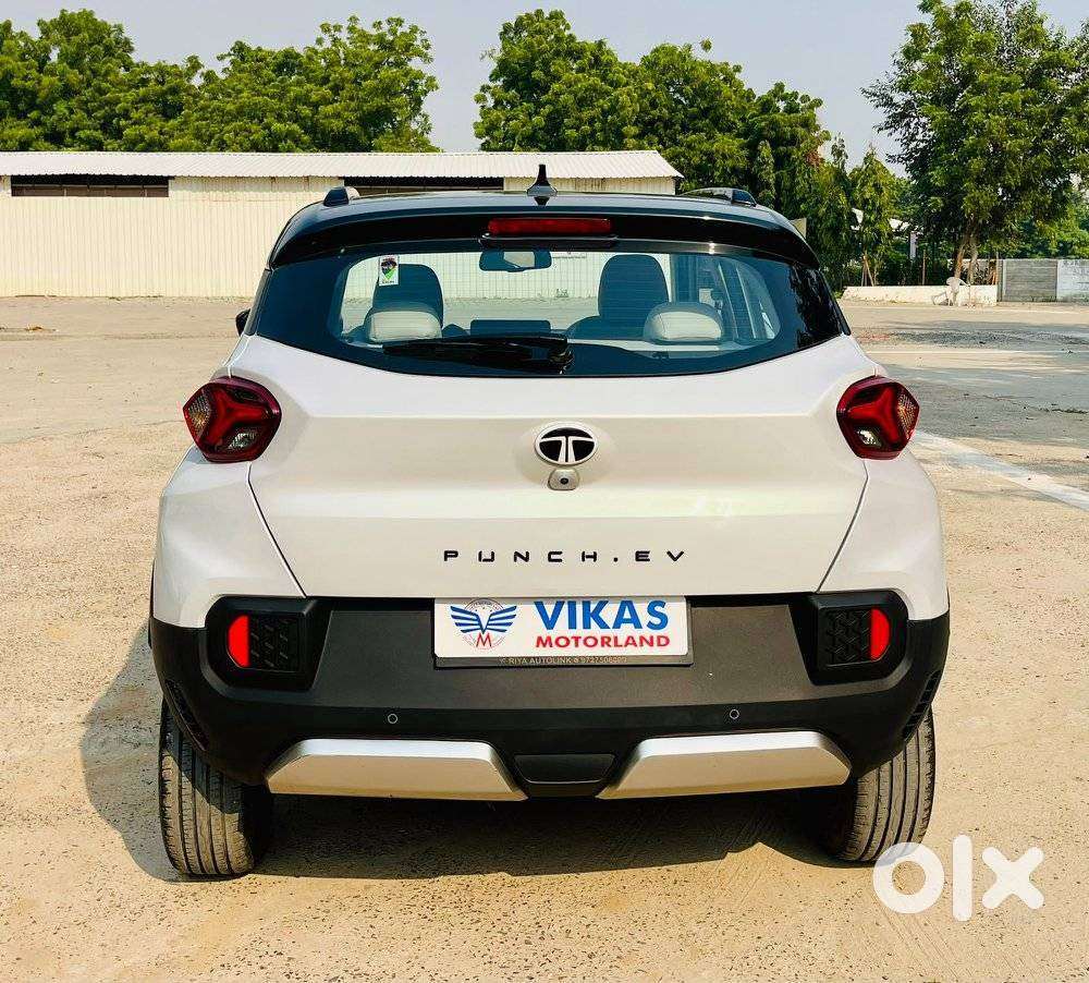 Tata Punch Ev Empowered Plus S Lr, 2024, Electric