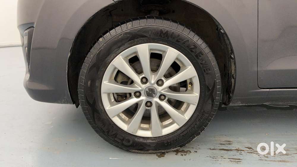 Maruti Suzuki Ertiga 1.5 Zxi, 2015, Petrol
