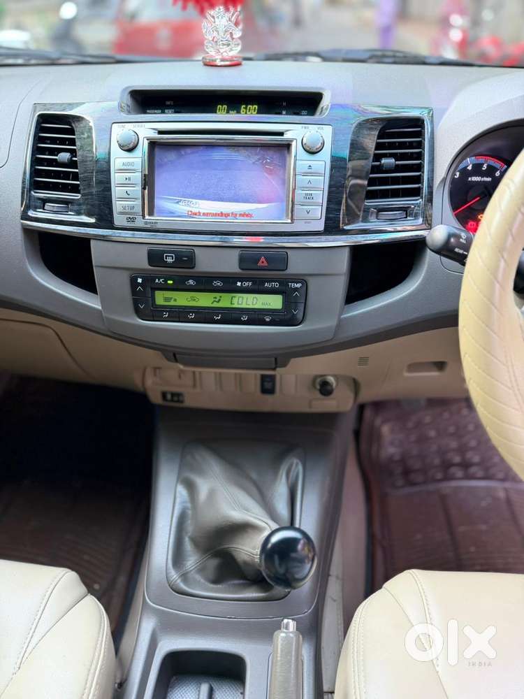 Toyota Fortuner 3.0 4x4 Manual, 2012, Diesel