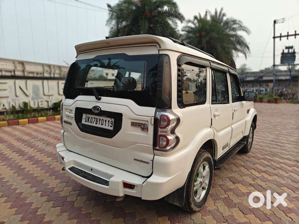 Mahindra Scorpio S6, 2017, Diesel