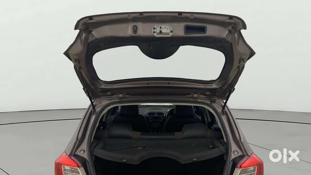 Tata Tiago 1.2 Revotron Xz, 2017, Petrol