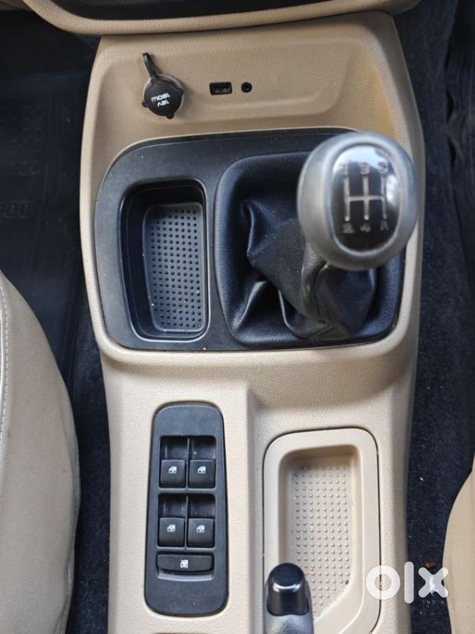 Mahindra Tuv 300 T6 Plus, 2018, Diesel