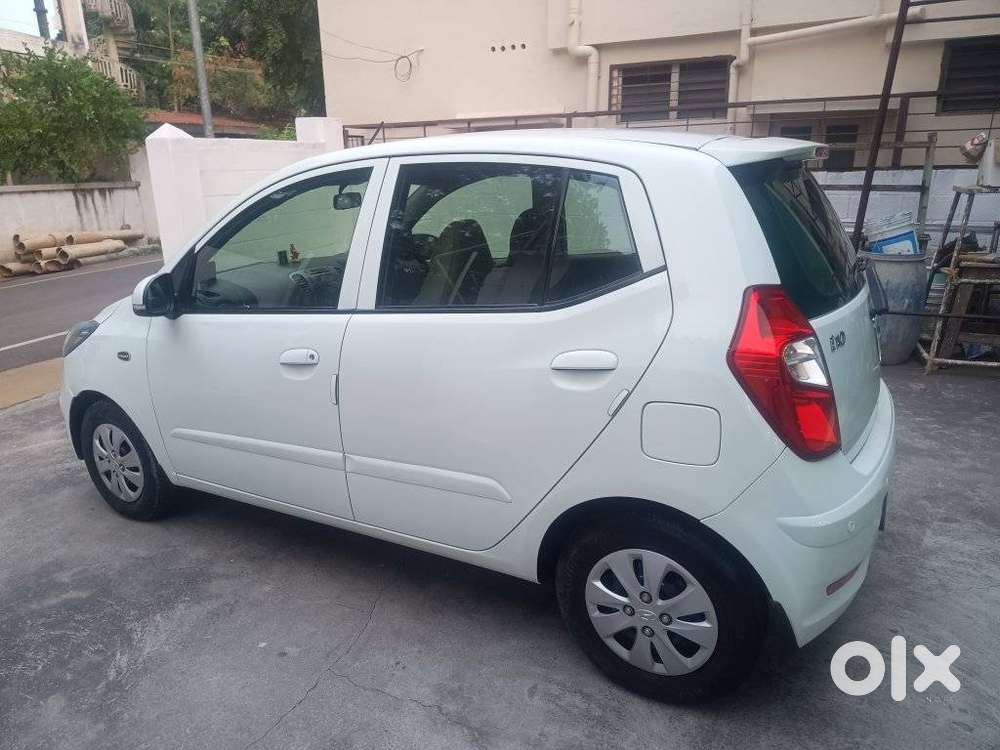 Hyundai I10 Sportz 1.2 Automatic Kappa2, 2013, Petrol