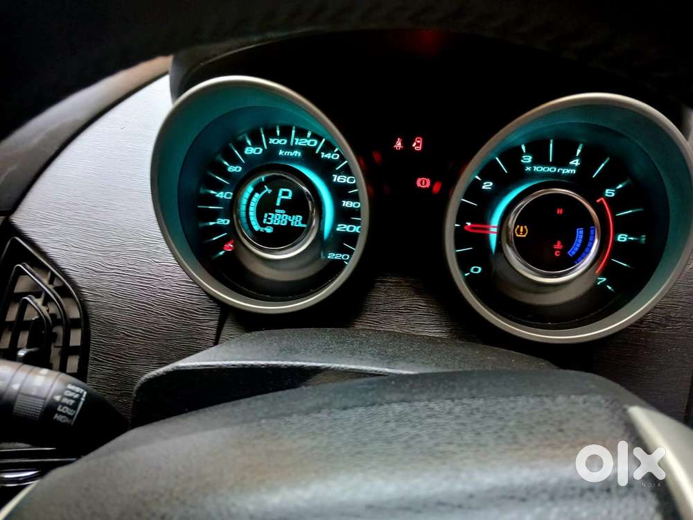 Mahindra Xuv500 At W10 Fwd, 2017, Diesel