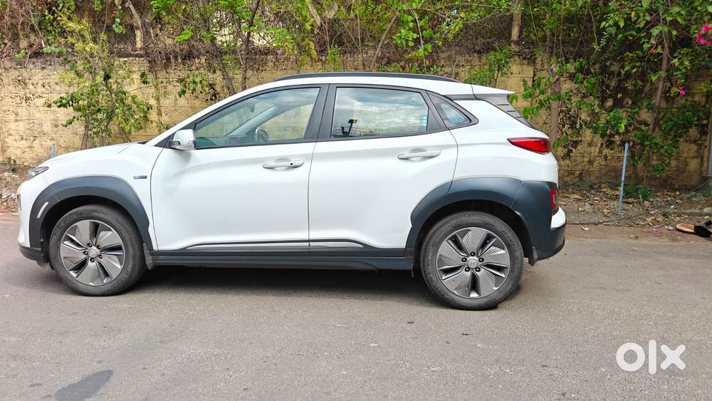 Hyundai Kona Electric Premium, 2023, Electric
