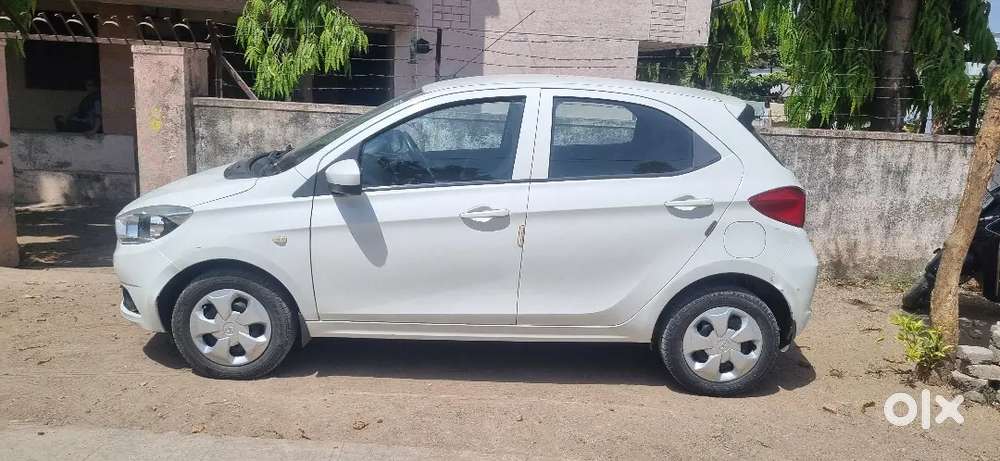 Tata Tiago 2018  Xt