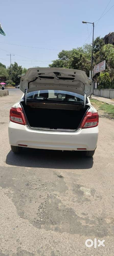 Maruti Suzuki Dzire 1.2 Vxi, 2022, Petrol
