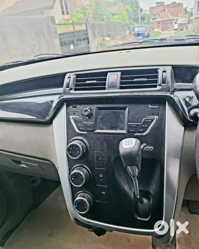 Mahindra Kuv 100 Mfalcon G80 K8, 2017, Petrol