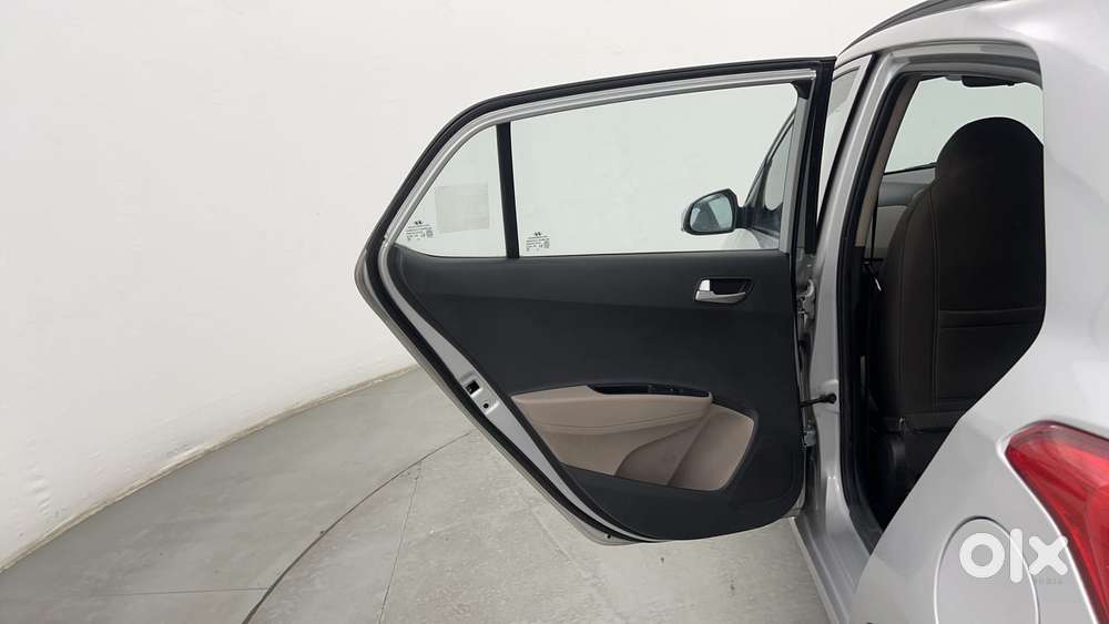 Hyundai Grand I10 1.2 Kappa Sportz, 2015, Petrol