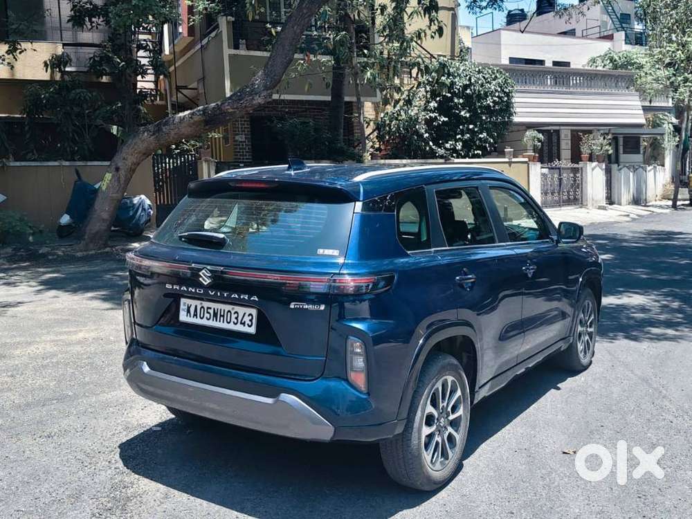 Maruti Suzuki Grand Vitara 1.5 Zeta Plus Intelligent Hybrid Ecvt, 20..
