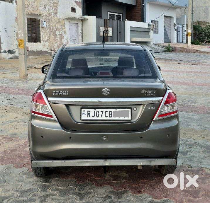 Maruti Suzuki Dzire 1.2 Vxi, 2016, Petrol