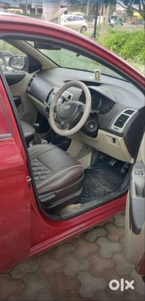 Hyundai I20 Asta 1.2 E 3 2010 Model, 106000 Km Driven