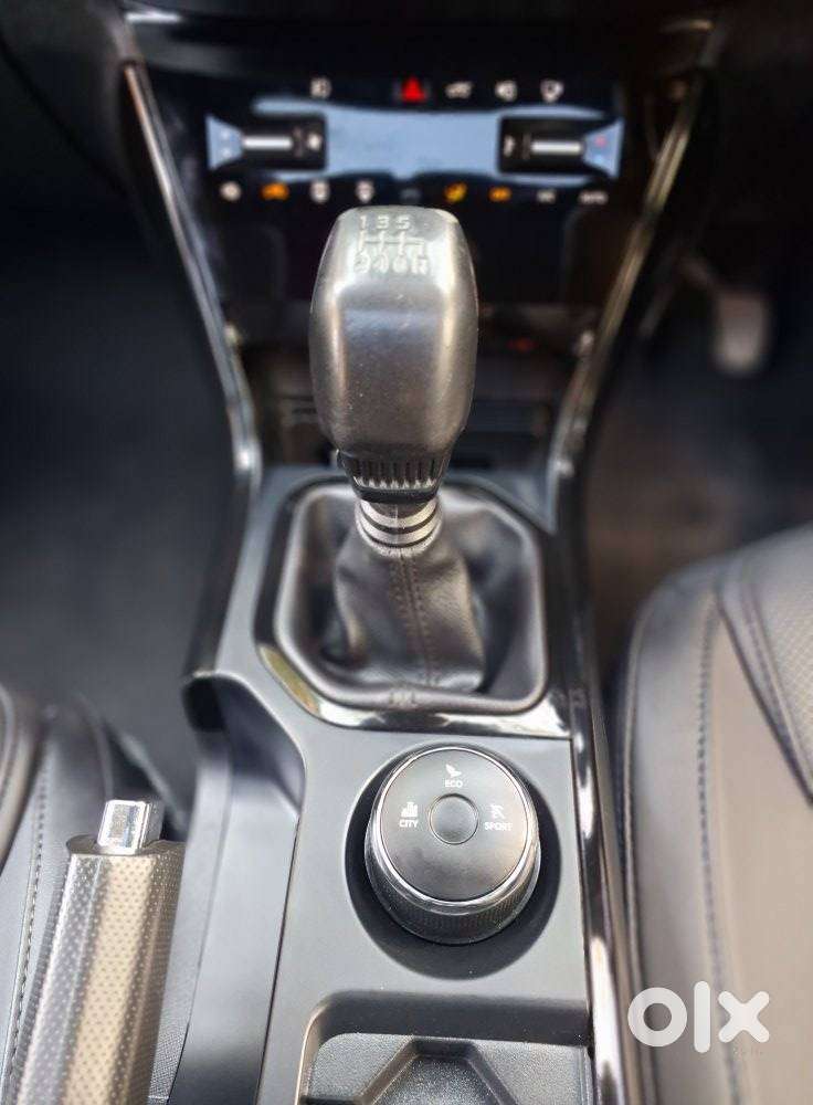 Tata Nexon, 2024, Diesel