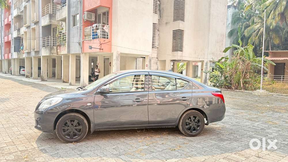 Nissan Sunny Petrol Manual 2011