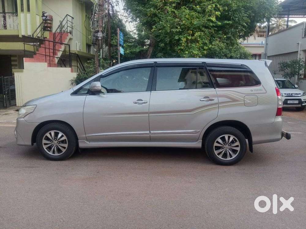Toyota Innova 2.5 V 7 Str, 2016, Diesel