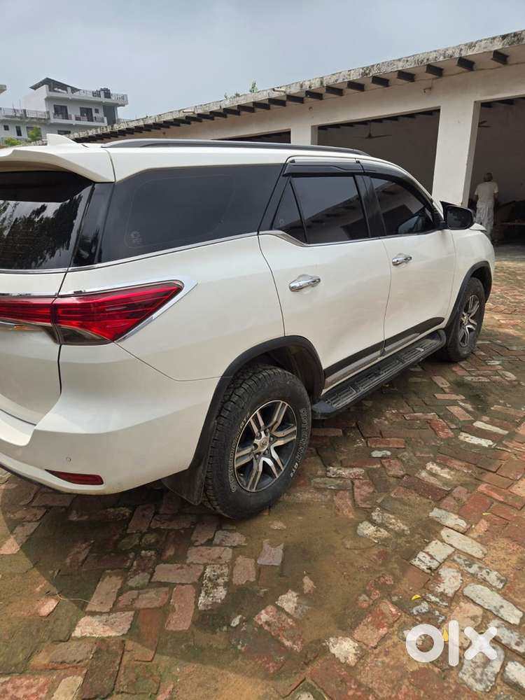 Toyota Fortuner Diesel 2019