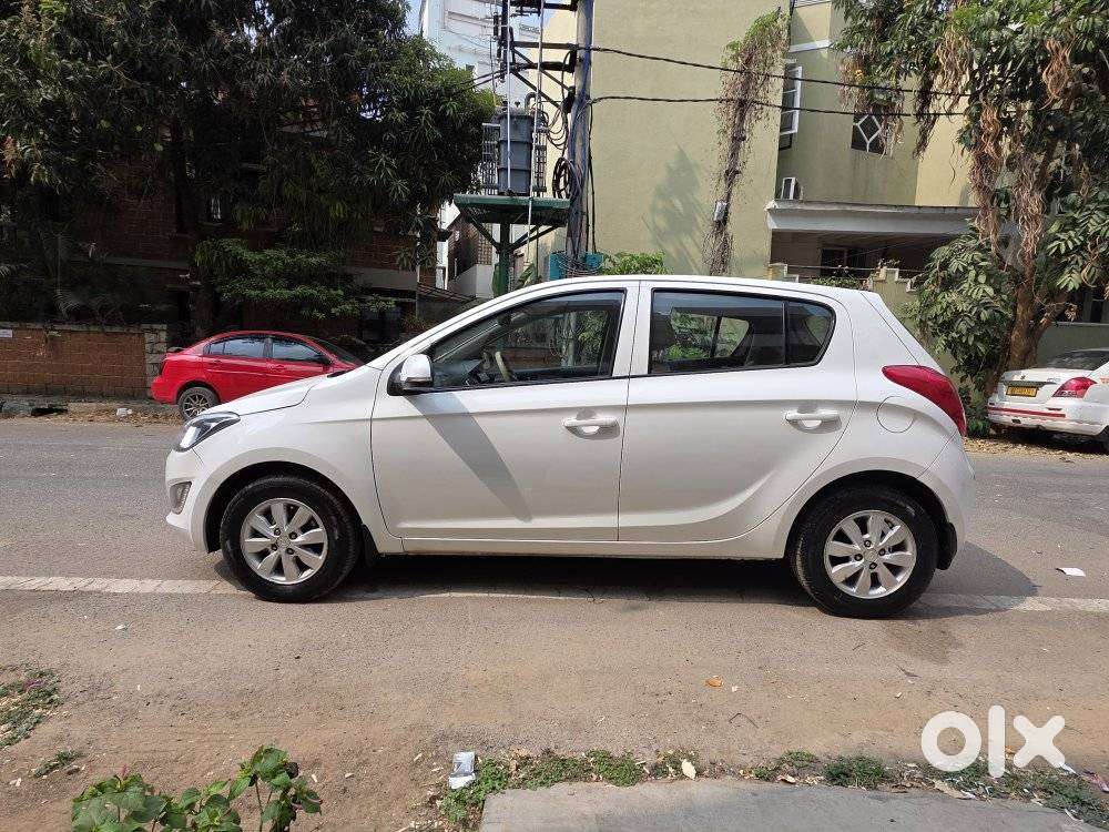 Hyundai I20 Sportz 1.2 Vtvt, 2012, Petrol