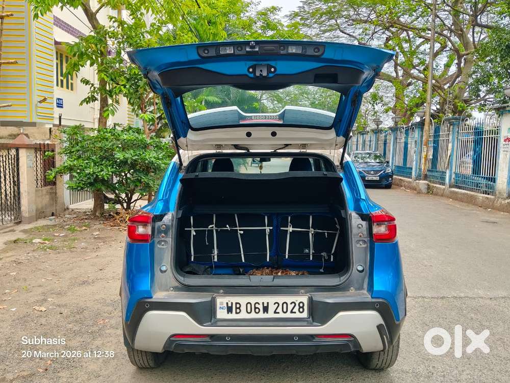 Nissan Magnite 1.0 Xv Dual Tone, 2022, Petrol