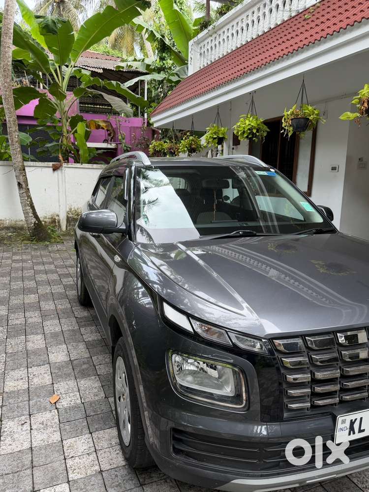 Hyundai Venue 2022 Petrol