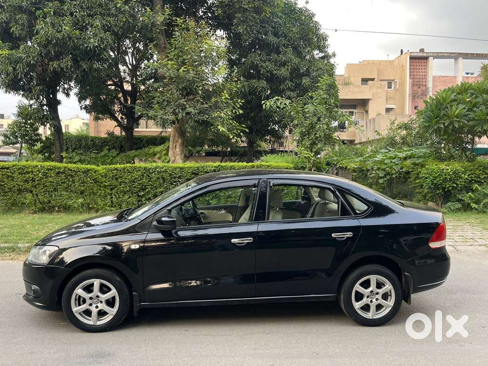 Volkswagen Vento Ipl Ii Petrol Highline At, 2012, Petrol