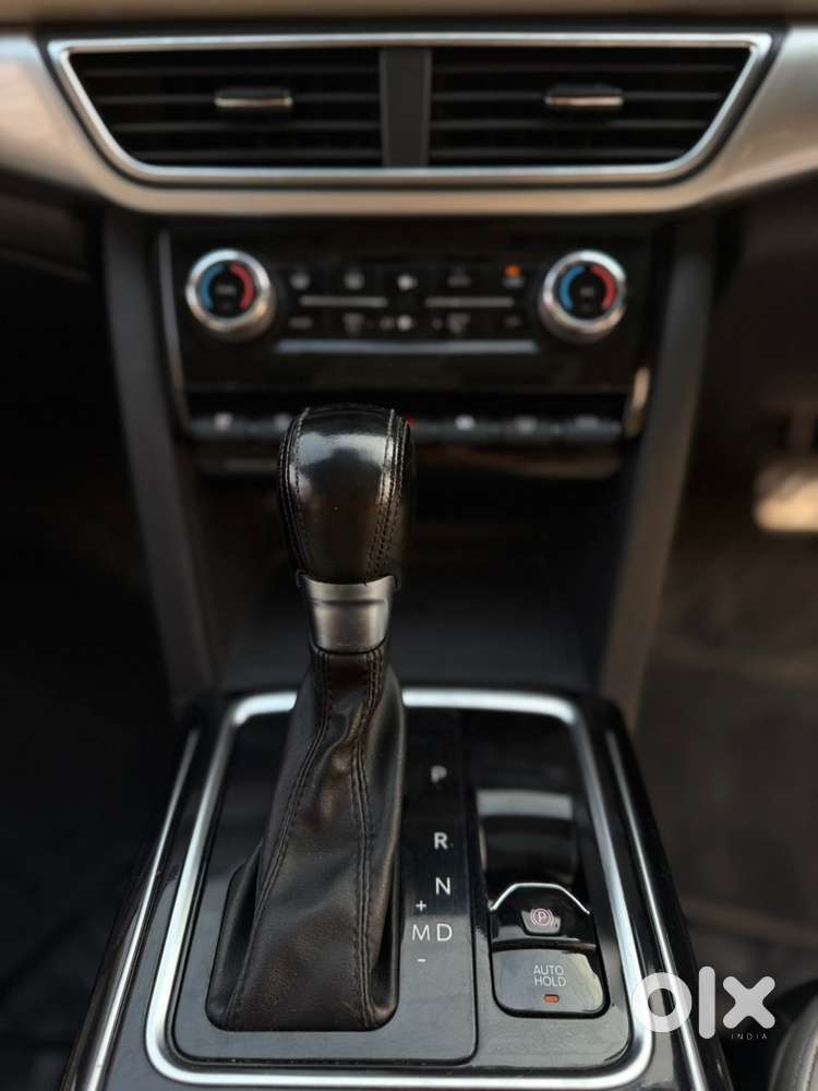Mahindra Xuv700 Diesel Auto Ax7 L 1st Owner Pb 91