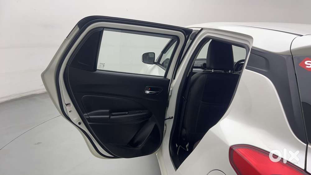 Maruti Suzuki Swift Amt Vvt Vxi, 2023, Petrol