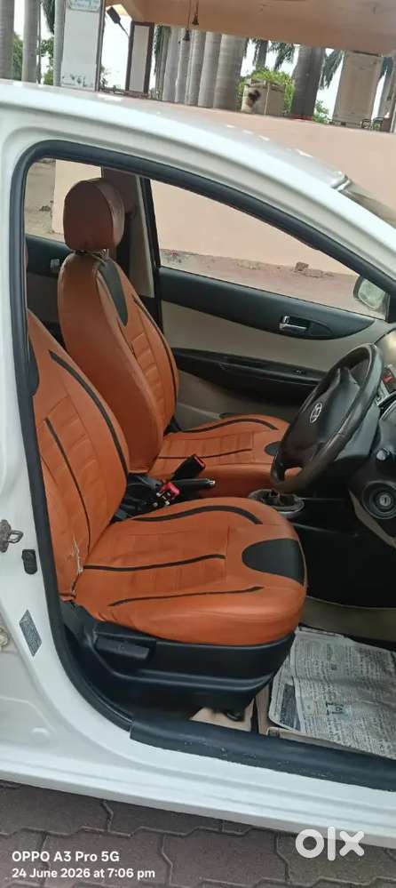 I20
Diesel
2'nd Owner
2013(12 Month)
Insurance Chalu
