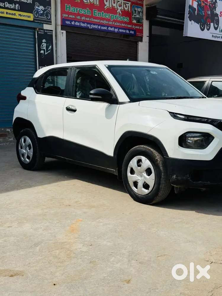 Tata Punch Pure Petrol