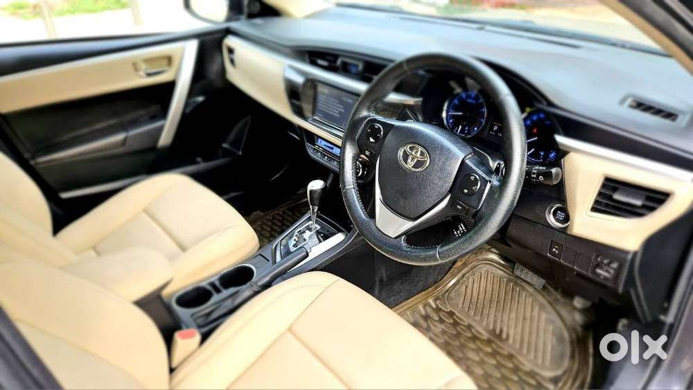 Toyota Corolla Altis Vl, 2015, Petrol