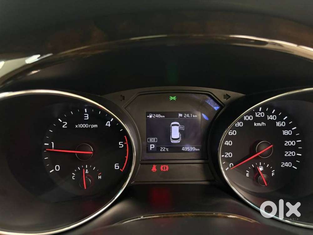 Kia Carnival Limousine Plus 7 Str, 2023, Diesel