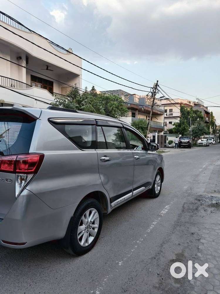 Toyota Innova Crysta 2.4 G Mt, 2018, Diesel