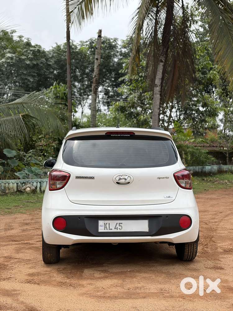Hyundai I10 Sportz, 2019, Petrol