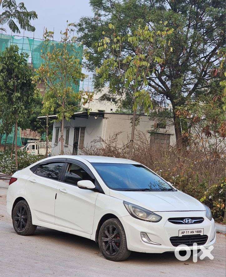 Hyundai Verna Crdi 1.6 Sx, 2011, Diesel