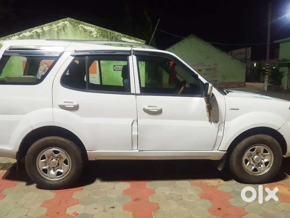 Tata Safari Storme 2016 Diesel 65000 Km Driven