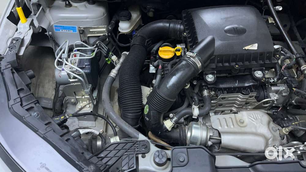 Tata Curvv Creative Plus S 1.2 Revotron Petrol 7dca, 2025, Petrol
