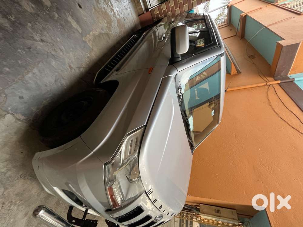 Tuv 300 For Sale In Showroom Condition