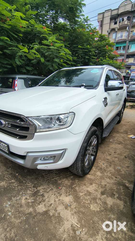 Ford Endeavour 2.2 Titanium At 4x2 Sunroof, 2018, Diesel