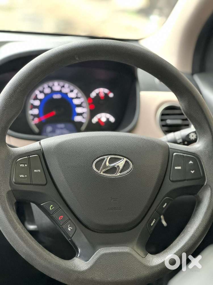 Hyundai I10 Sportz At, 2018, Petrol