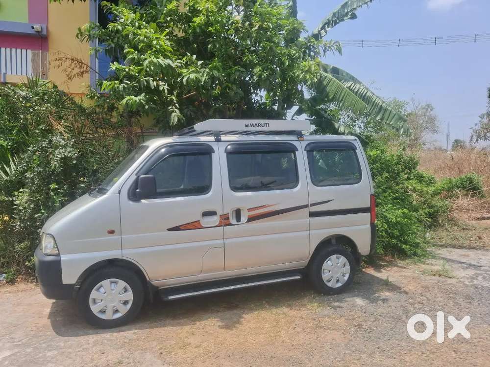 Maruti Suzuki Eeco 2022 Petrol Well Maintained
