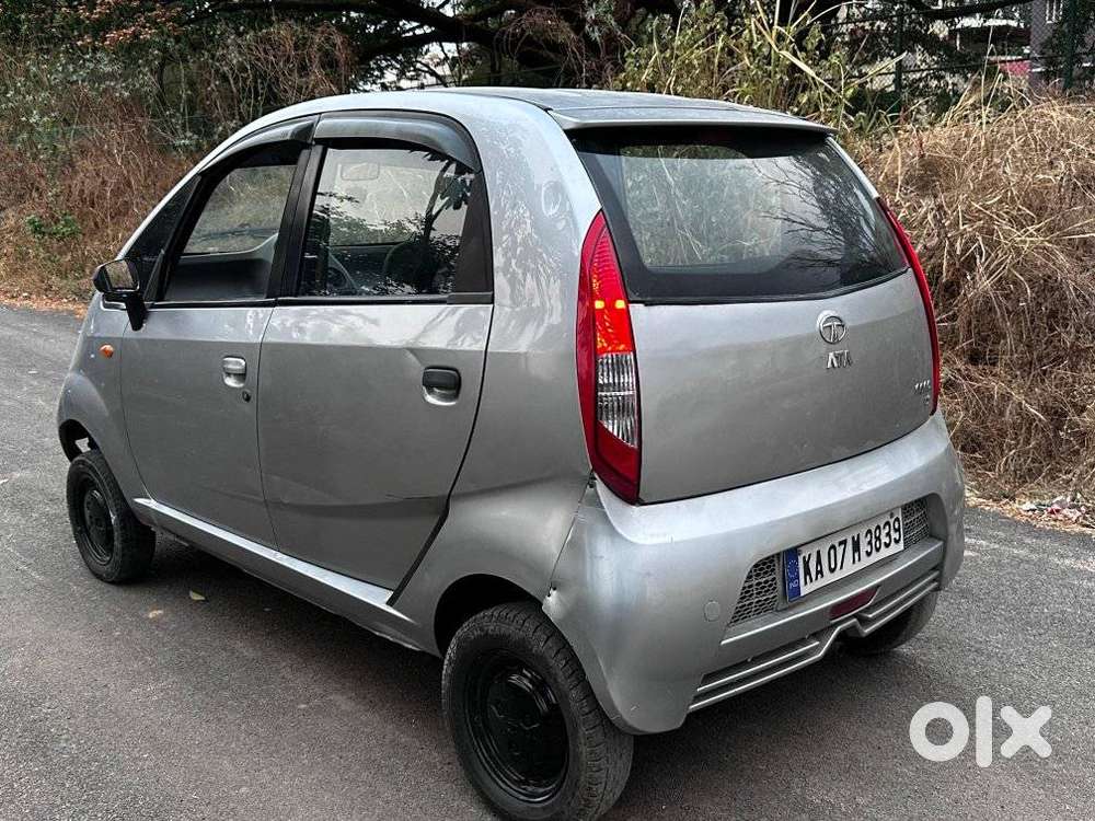 Tata Nano Xt, 2011, Petrol
