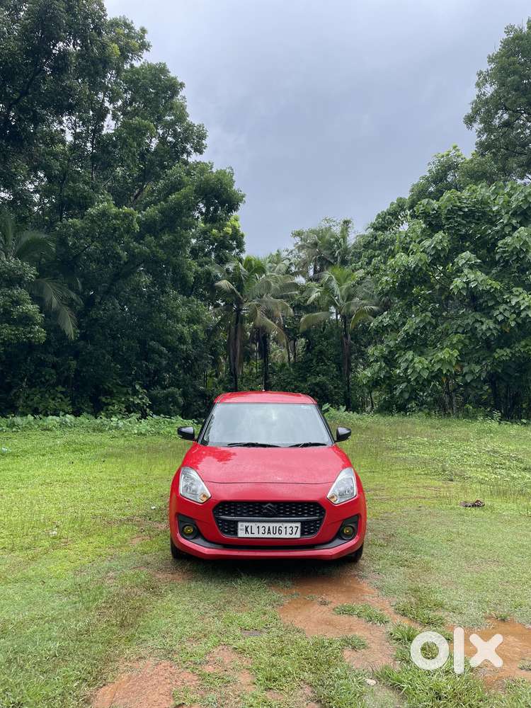 Maruti Suzuki Swift Vxi Optional, 2022, Petrol