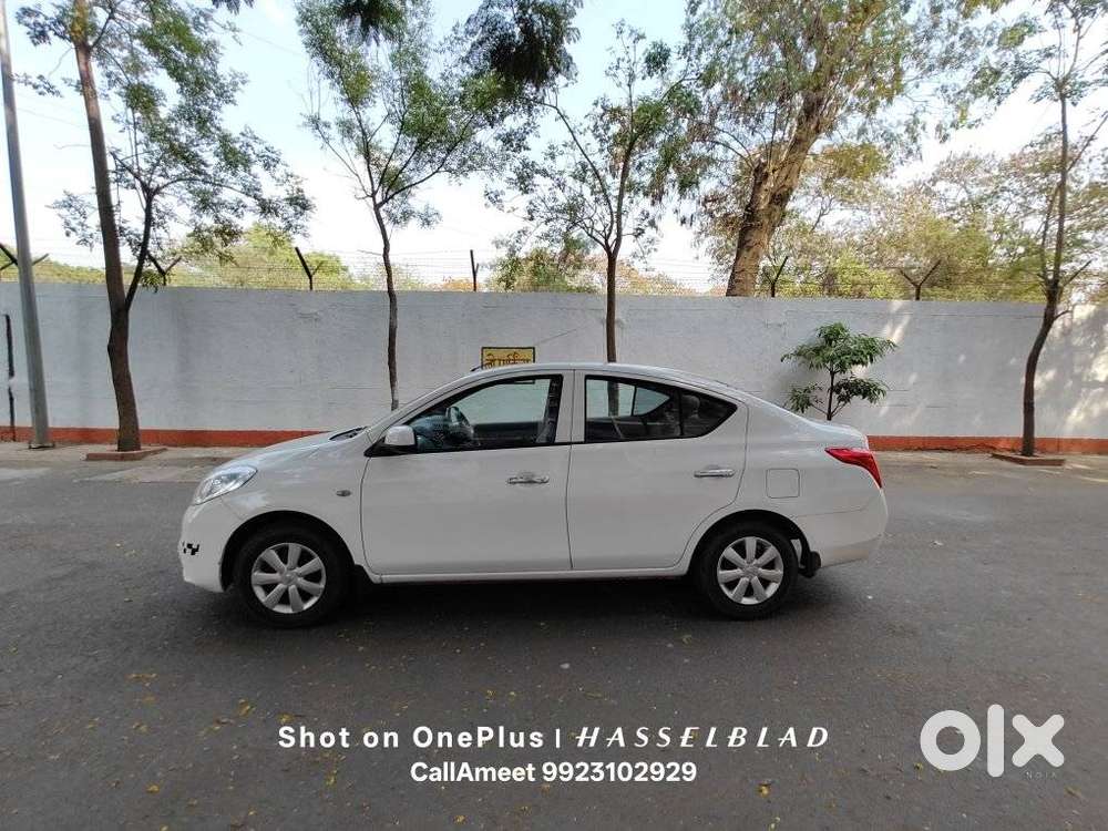 Nissan Sunny, 2012, Petrol