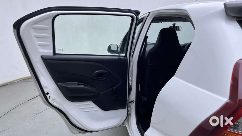 Datsun Redigo T Option, 2018, Petrol