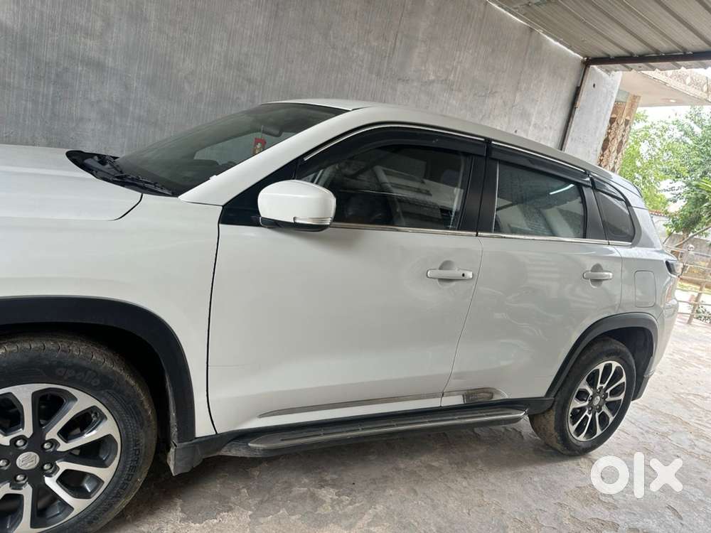 2024 Maruti Suzuki Vitara Petrol Manual
