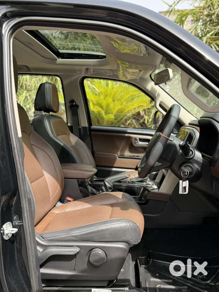 Mahindra Scorpio N Z8 Select Diesel At 2wd 7-seater, 2024, Diesel